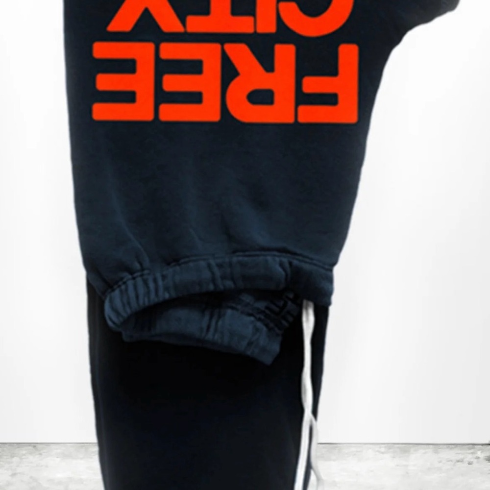 FREECITY SQUID INK SWEATS!! BRAND NEW NEVER WORN….Don’t miss out on these !!!